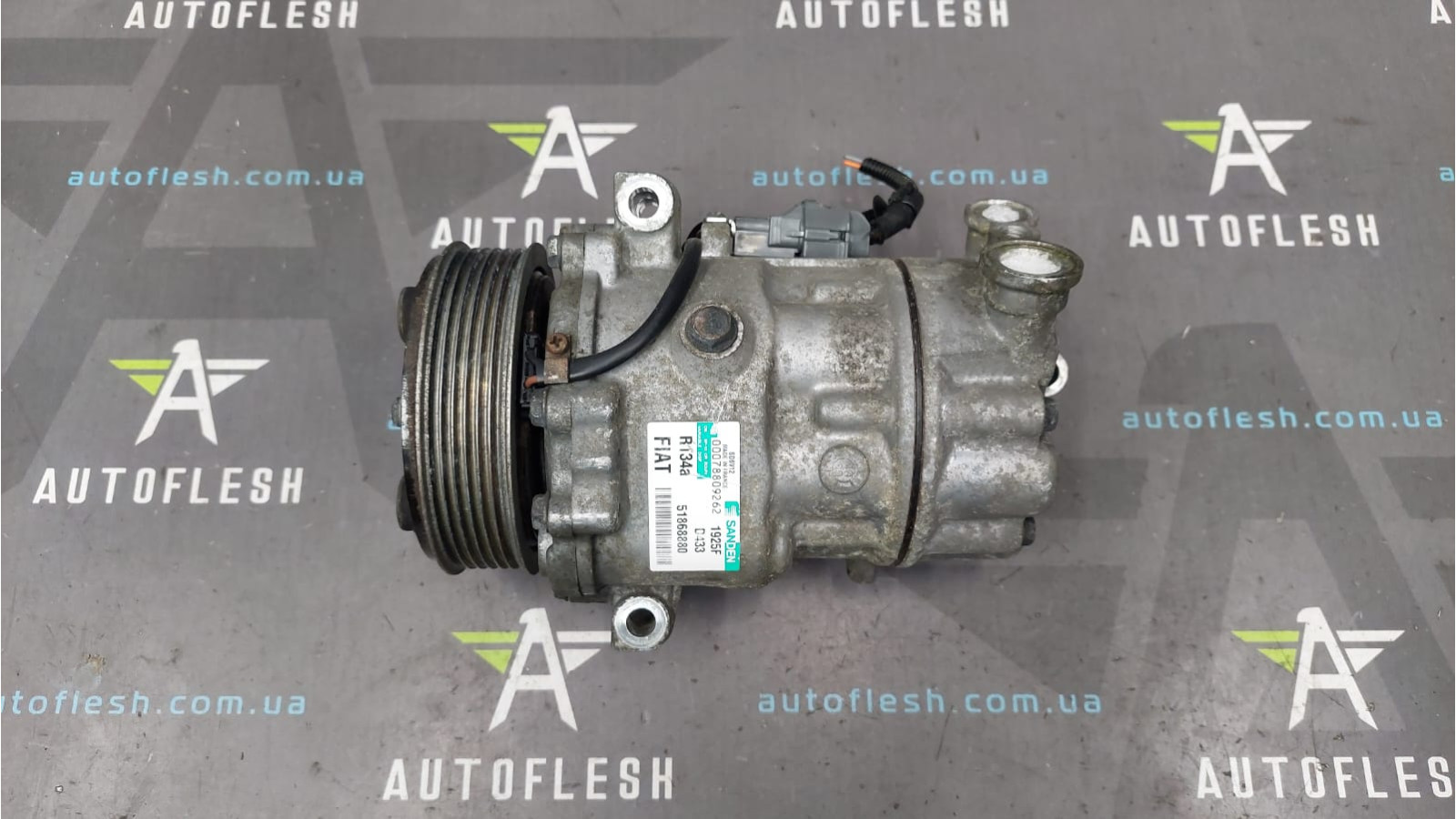 Компрессор кондиционера 51868880, 1.6 D Mjet Alfa Romeo Mito Fiat Doblo Lancia Delta 3 бу
